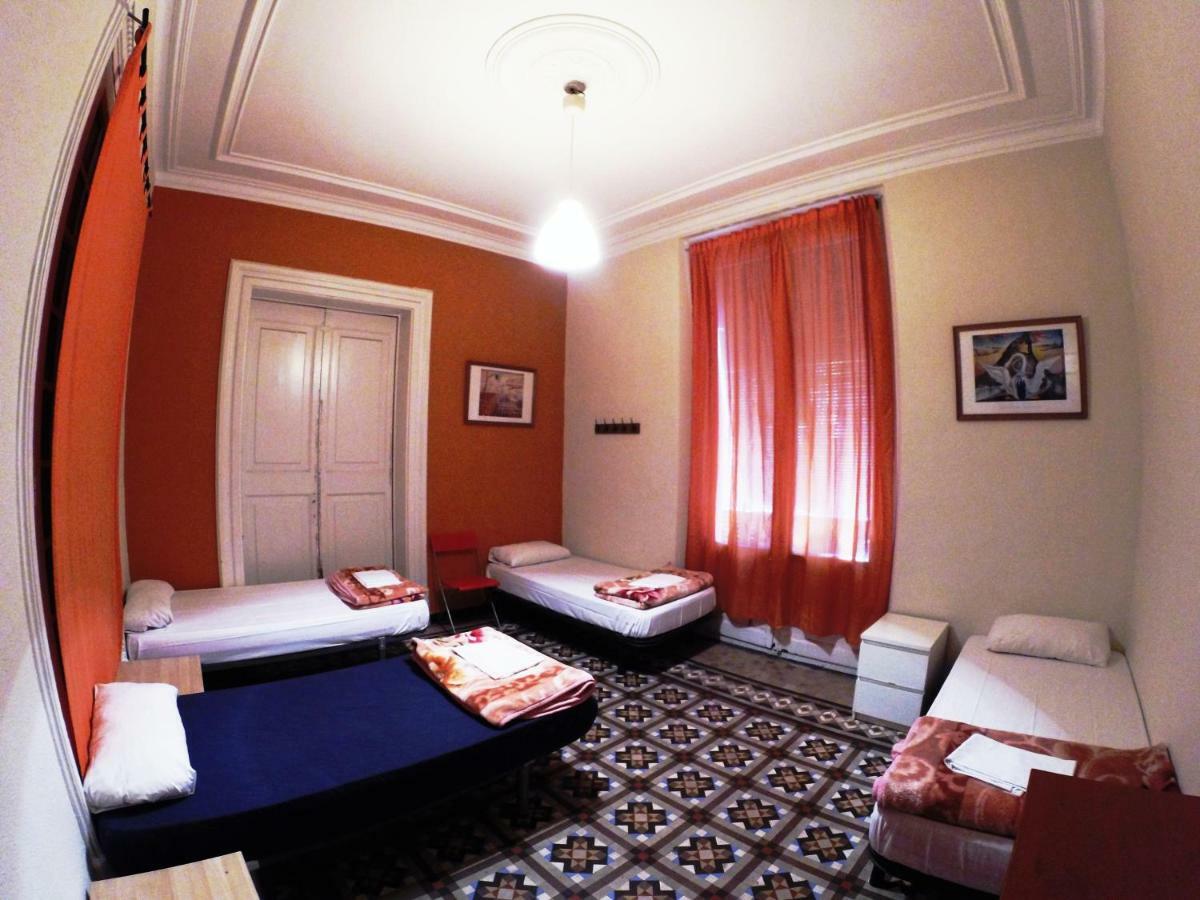 Sleeping Inn 巴塞罗那 外观 照片